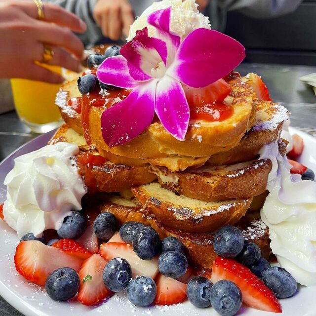 Have you tried our Miami French Toast??
Brioche Bread Served With our Delicious Guava Glaze, Cream Cheese & Fresh Berries 🤤🤤